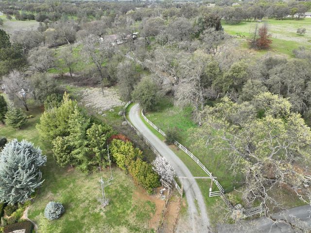 12076 Prairie Creek Ln, Marysville, CA 95901