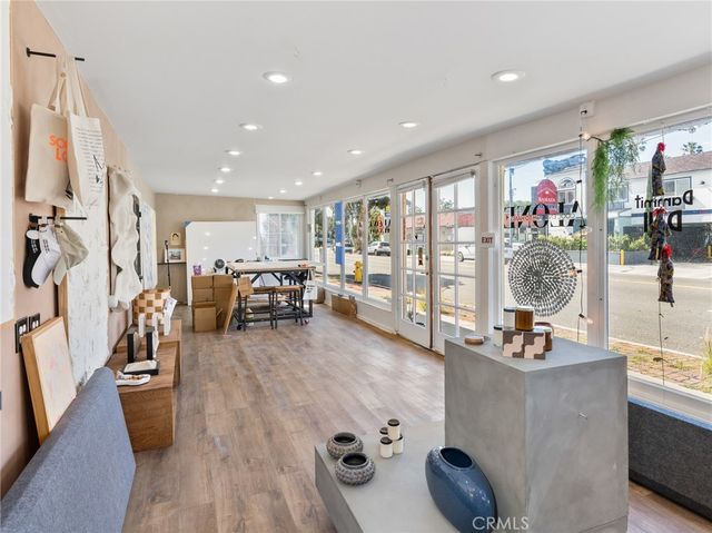 424 S Pacific Coast, Redondo Beach, CA 90277