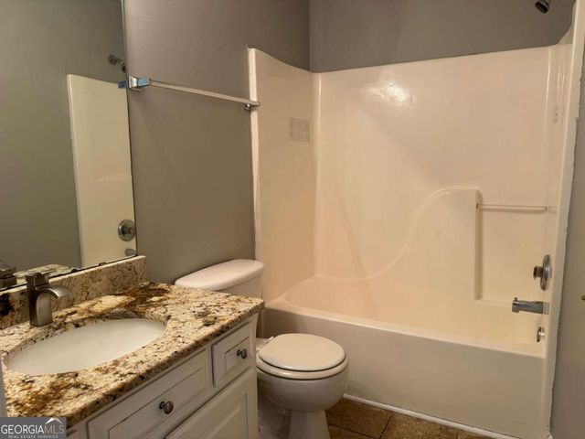 522 Morgan Court, Hampton, GA 30228