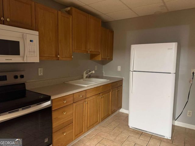 522 Morgan Court, Hampton, GA 30228