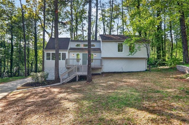 3038 Skidaway Court, Stone Mountain, GA 30087
