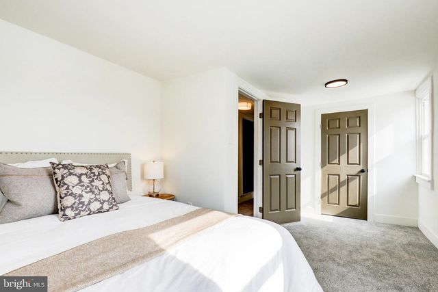 1419 SNYDER CORNER RD, Red Lion, PA 17356