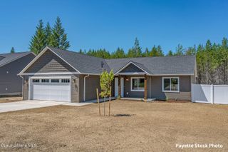 12037 N LENNON LN, Rathdrum, ID 83858