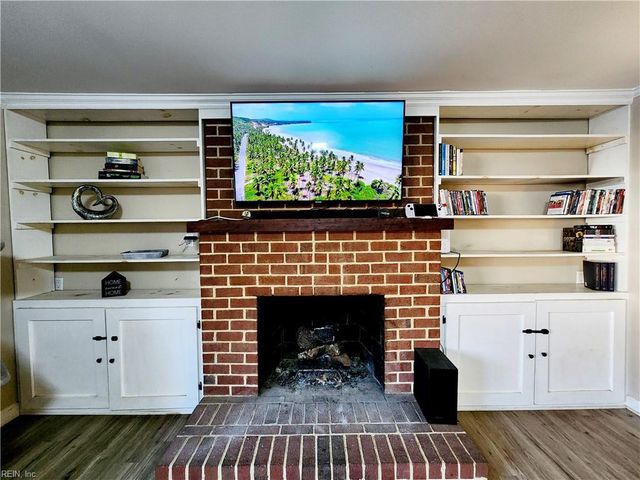 684 Harpersville RD, Newport News, VA 23601