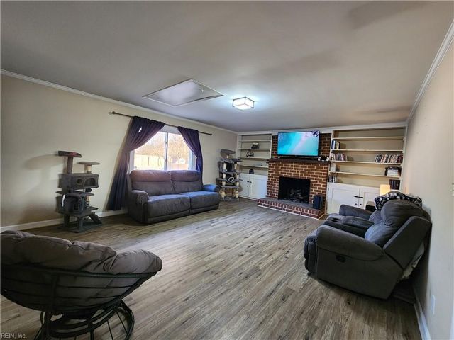 684 Harpersville RD, Newport News, VA 23601