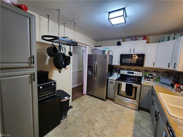 684 Harpersville RD, Newport News, VA 23601