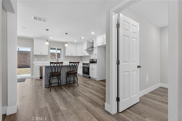 9384 Martha Way, Riverside, CA 92503