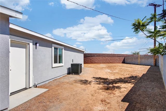 9384 Martha Way, Riverside, CA 92503