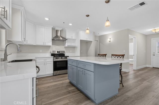 9384 Martha Way, Riverside, CA 92503