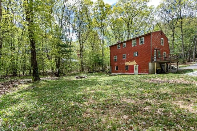 250 Prospect St, Franklin, MA 02038