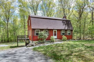 250 Prospect St, Franklin, MA 02038