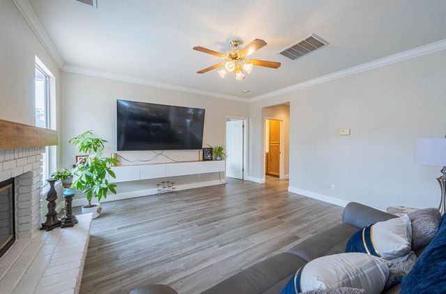 2101 Primrose Court, Hollister, CA 95023