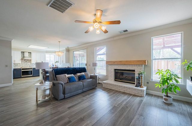 2101 Primrose Court, Hollister, CA 95023