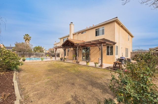 2101 Primrose Court, Hollister, CA 95023