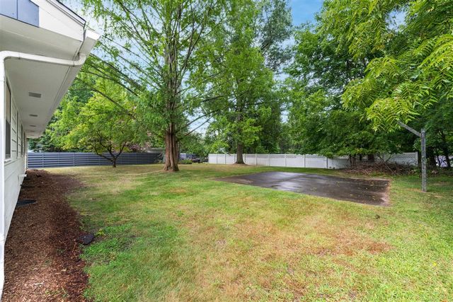 4342 Old Colony Road, Kalamazoo, MI 49008