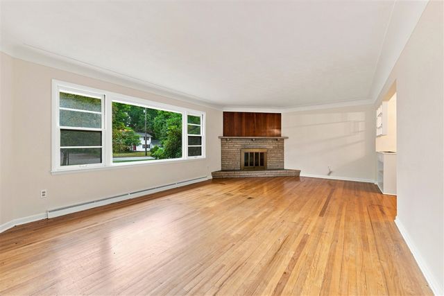 4342 Old Colony Road, Kalamazoo, MI 49008