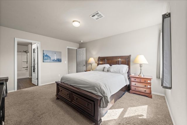 512 SE 3rd Place, Newcastle, OK 73065