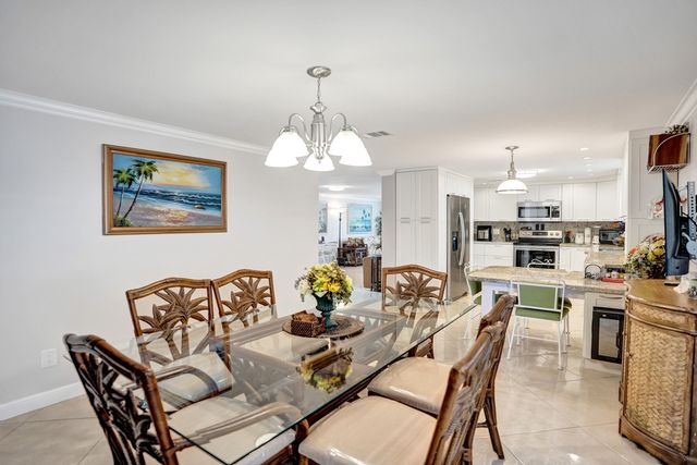 120 NW 53rd Place, Pompano Beach, FL 33064