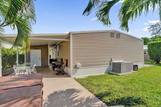 120 NW 53rd Place, Pompano Beach, FL 33064