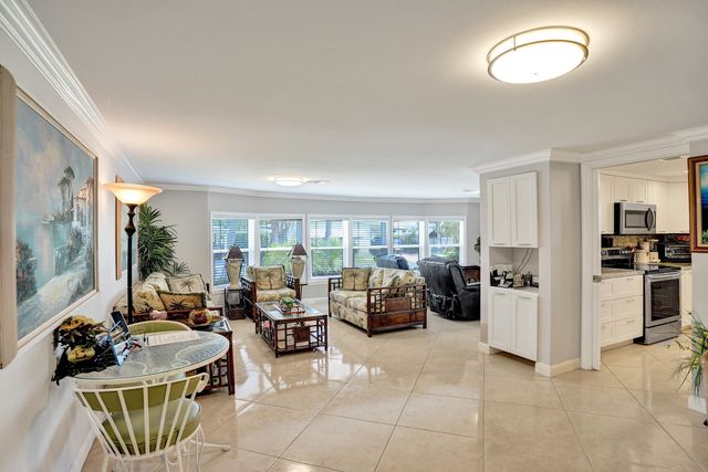 120 NW 53rd Place, Pompano Beach, FL 33064