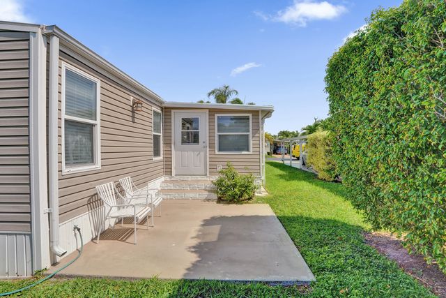 120 NW 53rd Place, Pompano Beach, FL 33064