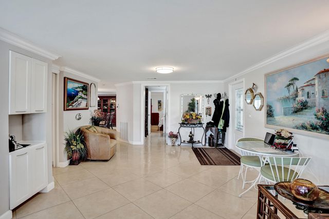 120 NW 53rd Place, Pompano Beach, FL 33064