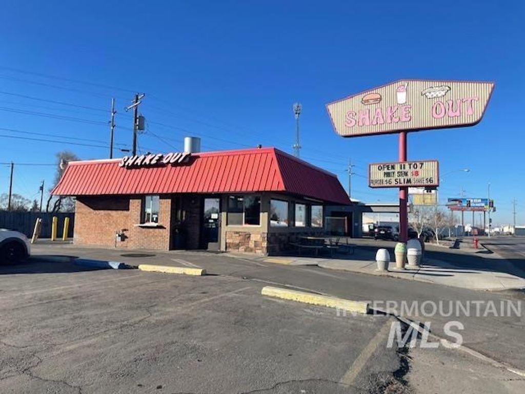1186 Kimberly Rd, Twin Falls, ID 83301