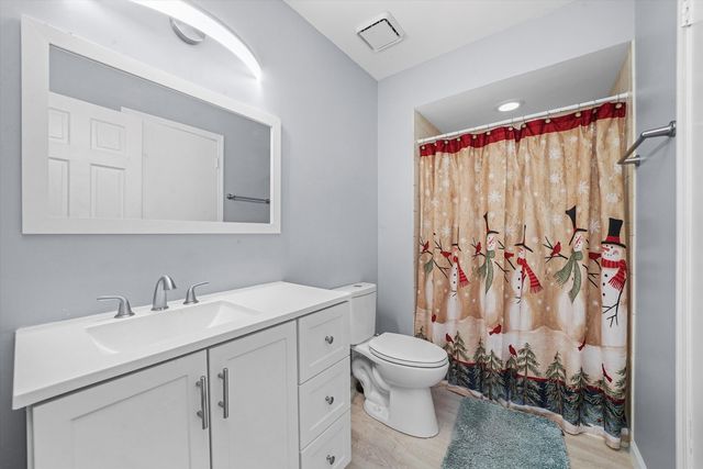 7201 W 110th Street, Worth, IL 60482