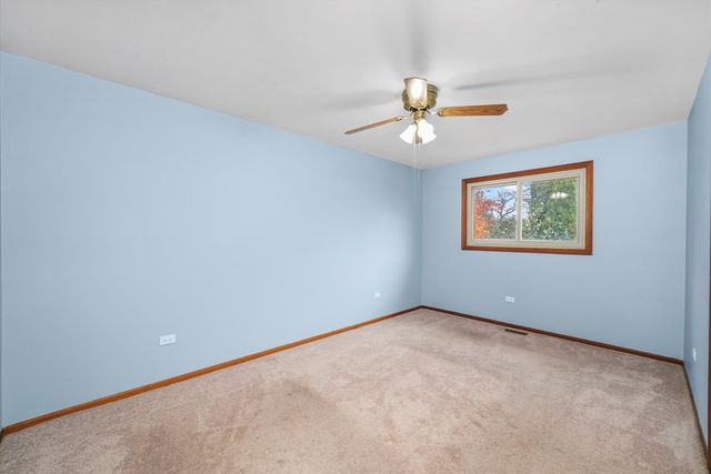 7201 W 110th Street, Worth, IL 60482