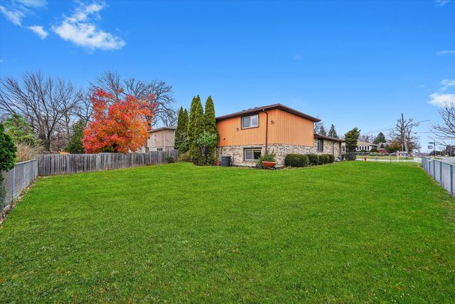 7201 W 110th Street, Worth, IL 60482