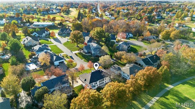 142 Newgrange Pass, Weldon Spring, MO 63304