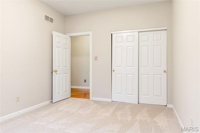 142 Newgrange Pass, Weldon Spring, MO 63304