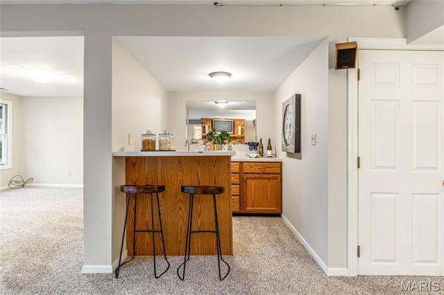 142 Newgrange Pass, Weldon Spring, MO 63304