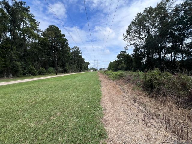 Line Dr, Denham Springs, LA 70726