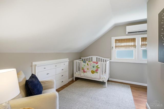 3629 Erie Avenue, Cincinnati, OH 45208