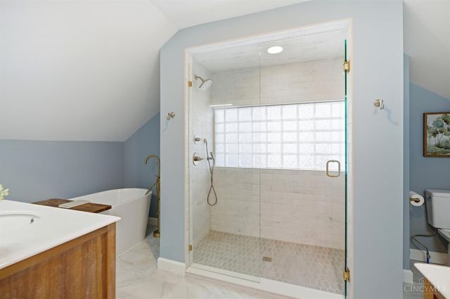 3629 Erie Avenue, Cincinnati, OH 45208