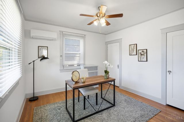3629 Erie Avenue, Cincinnati, OH 45208