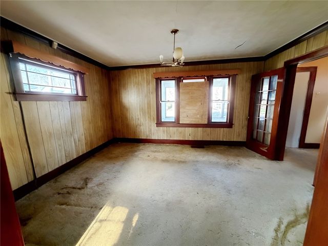 35 Wakefield Street, Rochester, NY 14621