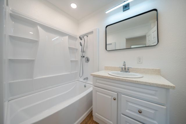 17021 Treat Avenue, Anderson, CA 96007