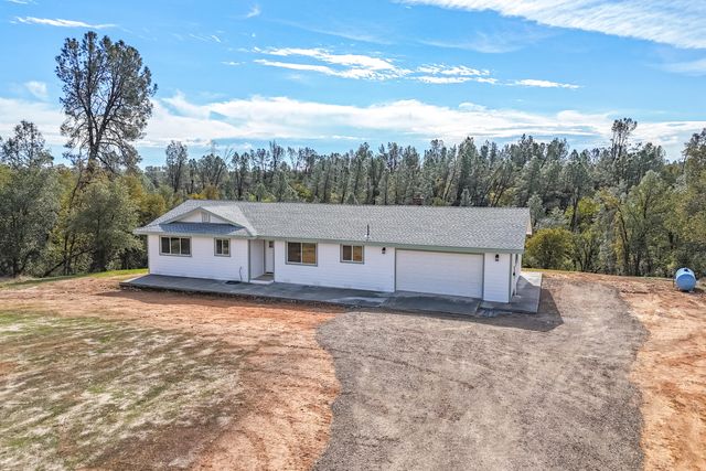 17021 Treat Avenue, Anderson, CA 96007