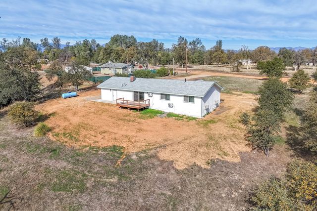 17021 Treat Avenue, Anderson, CA 96007