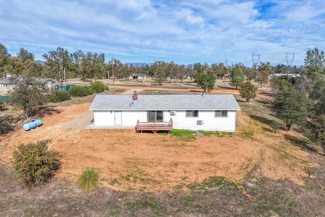17021 Treat Avenue, Anderson, CA 96007