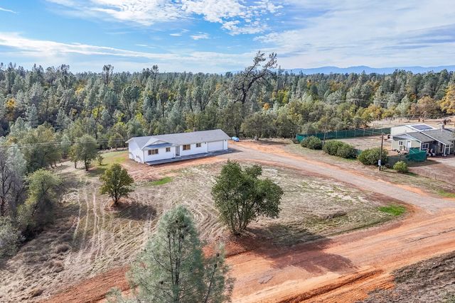 17021 Treat Avenue, Anderson, CA 96007