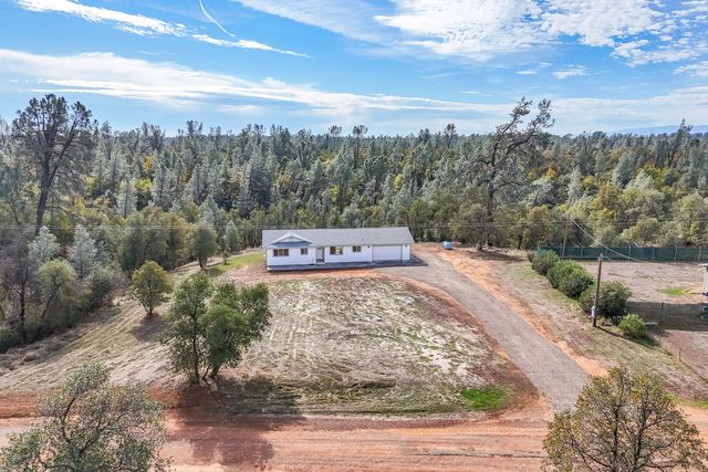 17021 Treat Avenue, Anderson, CA 96007