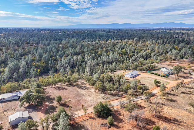 17021 Treat Avenue, Anderson, CA 96007