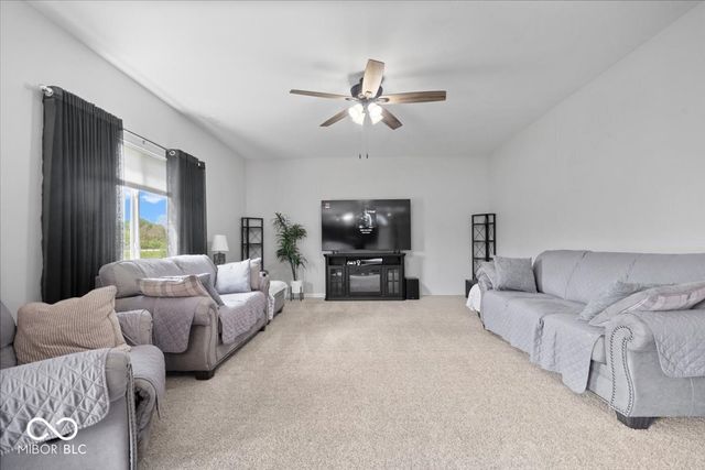 9707 Violet Circle, Indianapolis, IN 46239