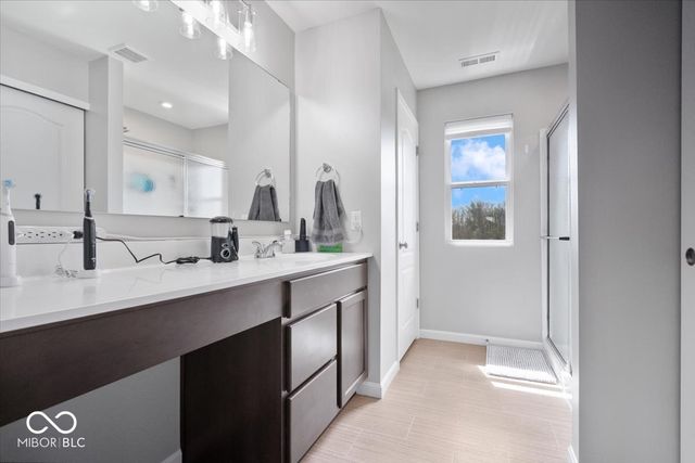 9707 Violet Circle, Indianapolis, IN 46239