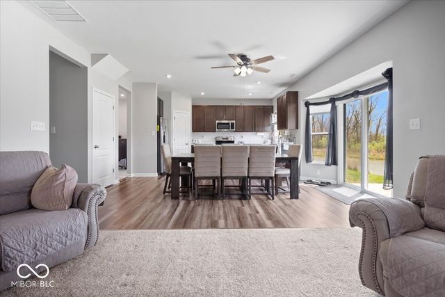 9707 Violet Circle, Indianapolis, IN 46239