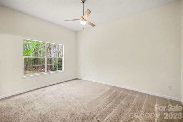 5806 Pennycross Lane, Charlotte, NC 28216