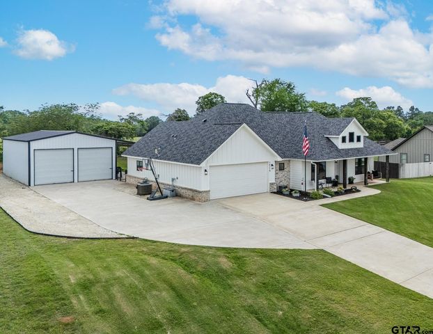 16215 Tulare, Lindale, TX 75771